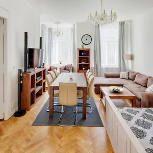 Old Town Square 4* Prag