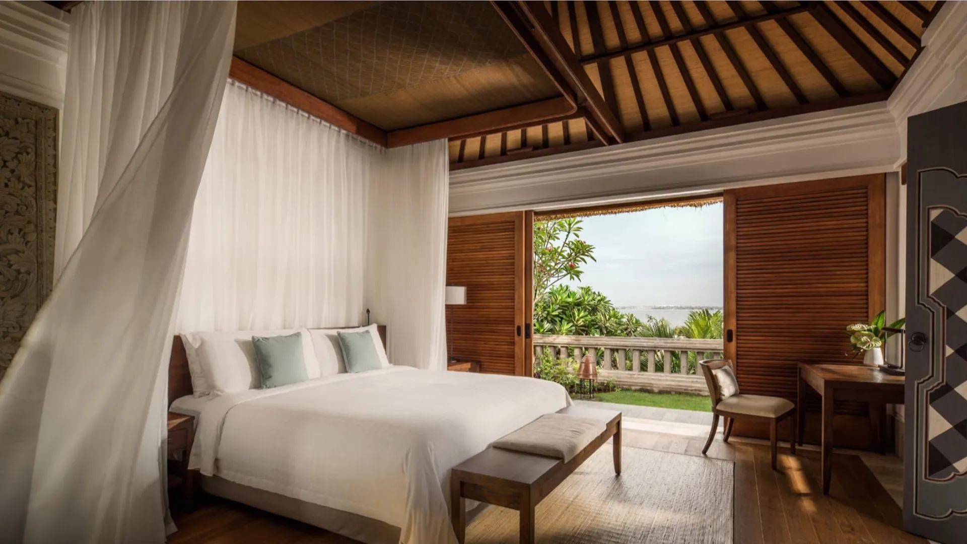 *****  Four Seasons Resort Bali At Jimbaran Bay Indonesia
