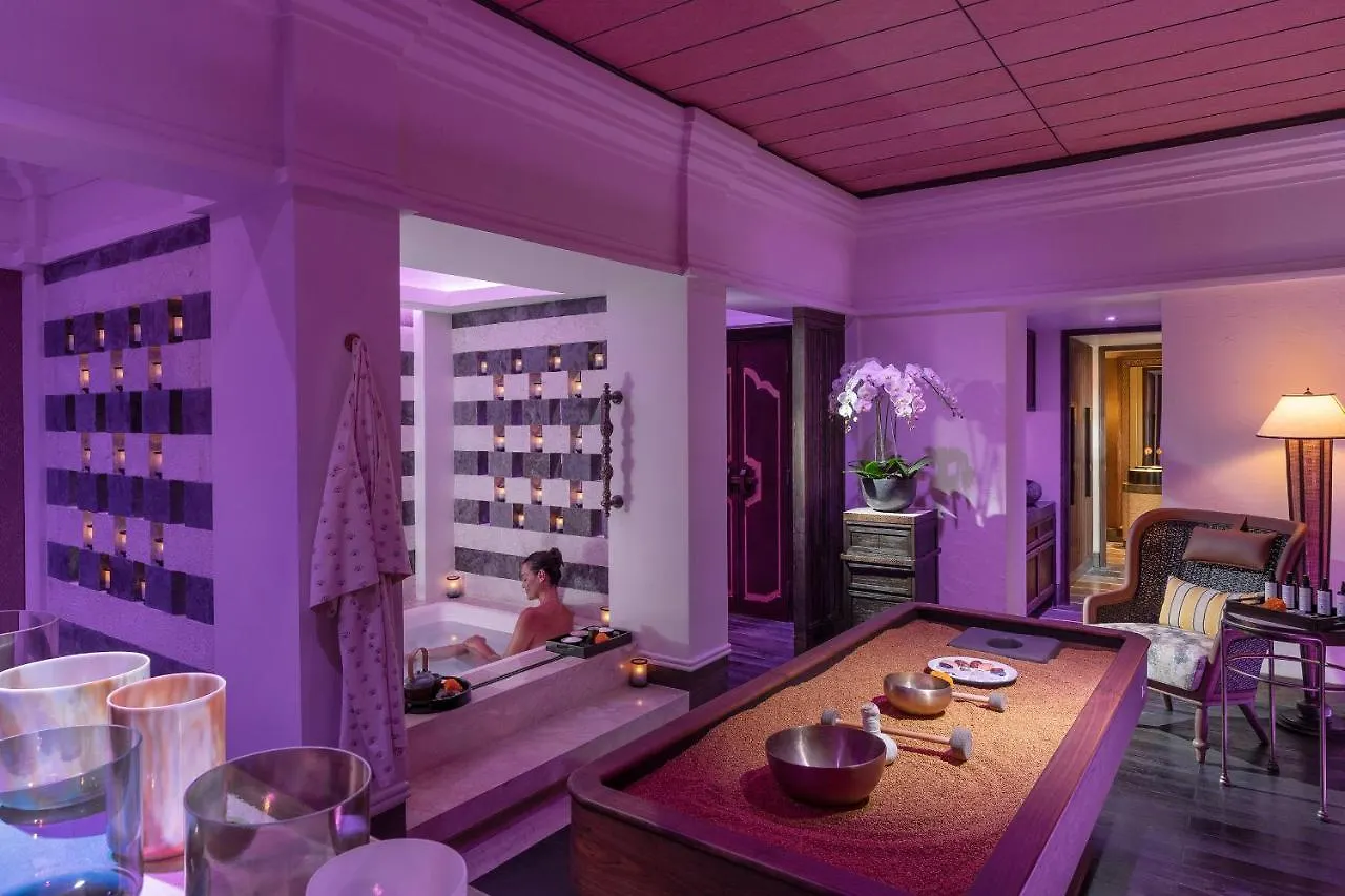 Four Seasons Resort Bali At Jimbaran Bay 5*,